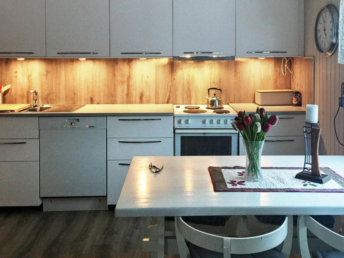 6 Person Holiday Home In Senjahopen Mefjordvær 客房 照片